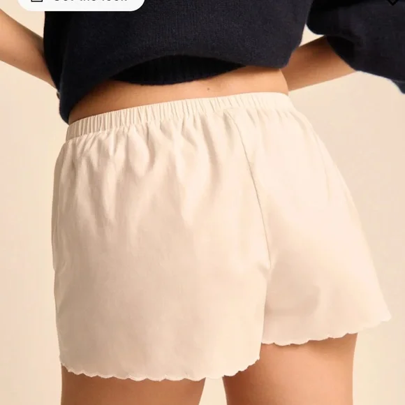 Reformation Rosie Short Ivory - Size S